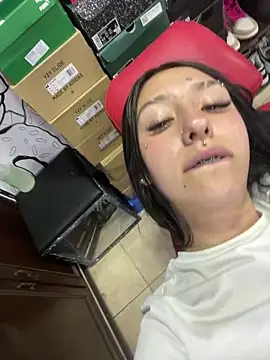 NickieCute- webcam