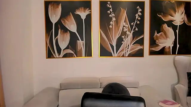 AmaliaCrus webcam
