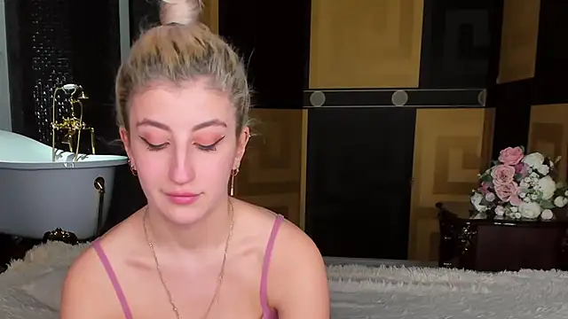 wawmom webcam