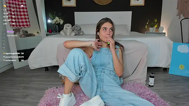 AlannaRussell_ webcam