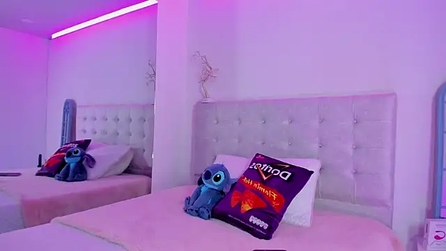 Vanessa_cruz_18 webcam