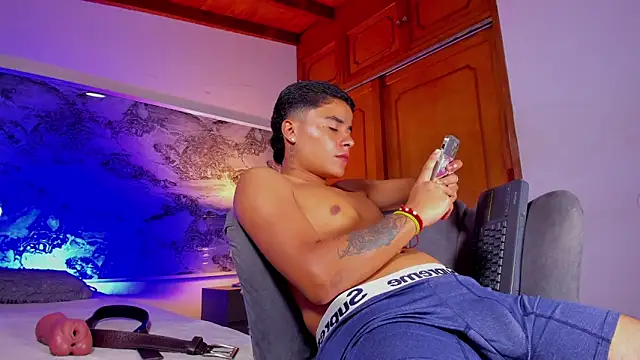 Liam_Dustin webcam