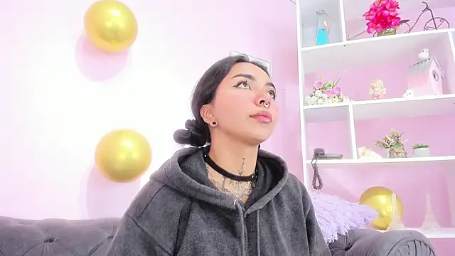 miss_soffi_ webcam