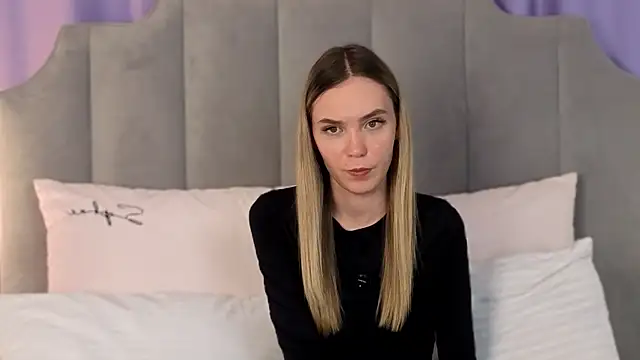 nikkiryx - NikkiRyx's free webcam - UK Sex Cams