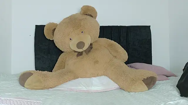 Natashaparker__ webcam