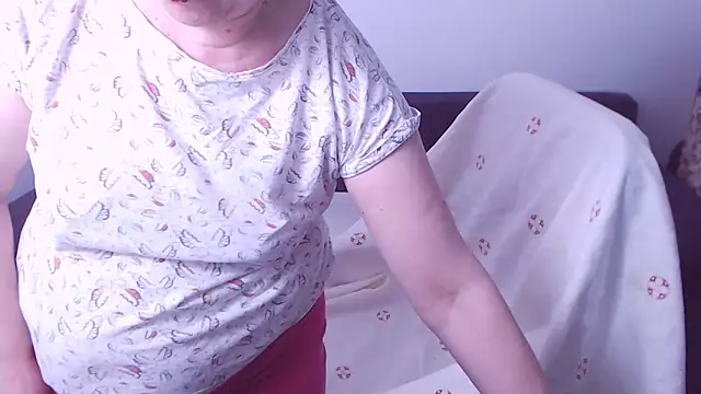 ChristaRose webcam