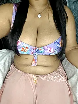 Curvy_Pooja webcam