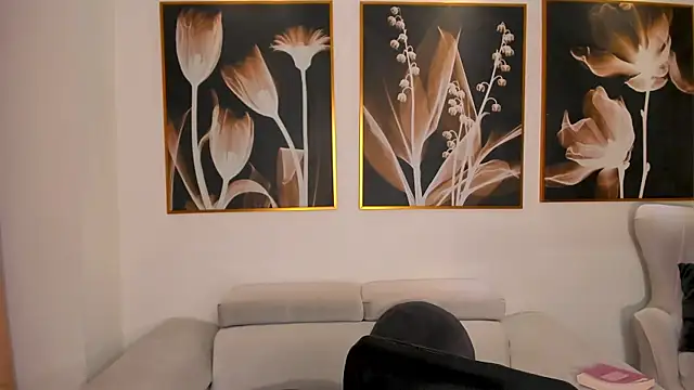 AmaliaCrus webcam