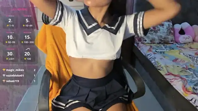 Mica_Jones webcam