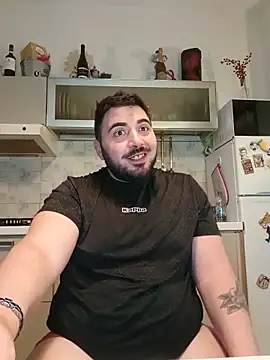 bear_skinny webcam