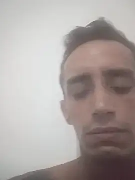 Leonardobrasil33 webcam