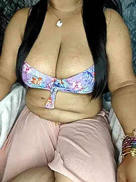 Curvy_Pooja webcam