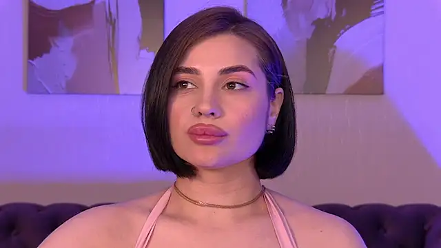 adrianatoress - AdrianaToress's free webcam - UK Sex Cams