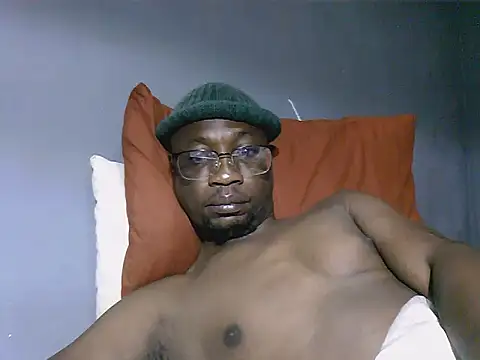 TheeRealShow webcam