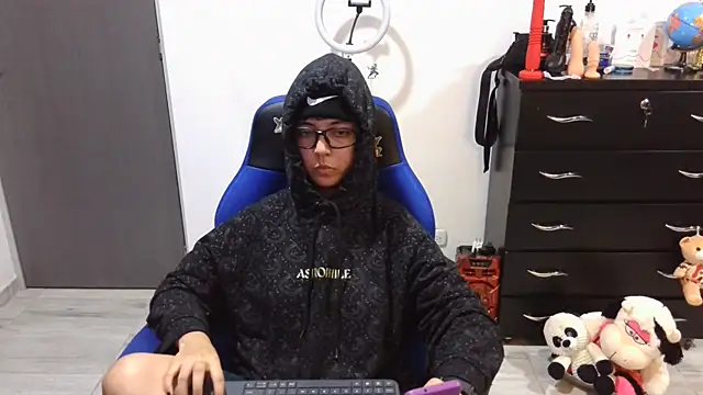 thomascooper7 webcam