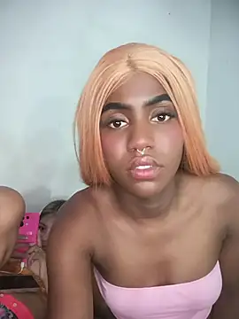 BelleKaty_ webcam
