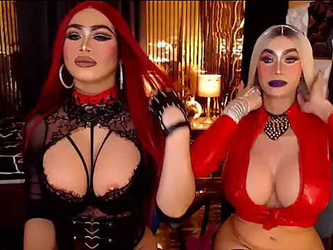 MonstrousCockDiva webcam