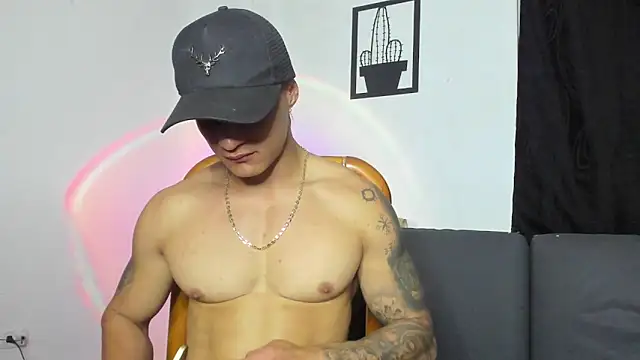 AlexRoyce_ webcam