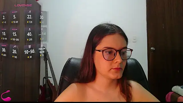 MadieeLorez webcam