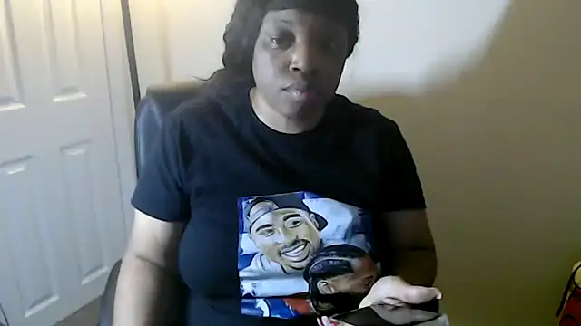 Sexymona1218 webcam