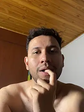 Michaell_Spinelly webcam