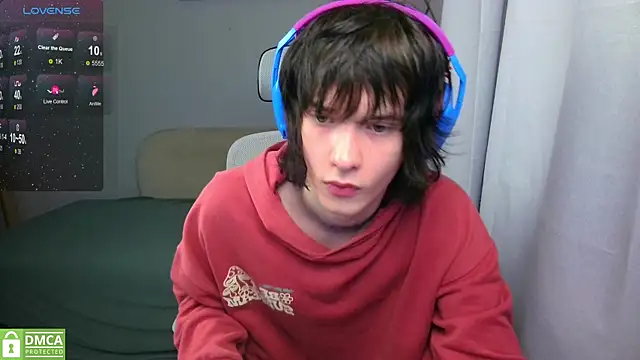 LeonBoykisser webcam