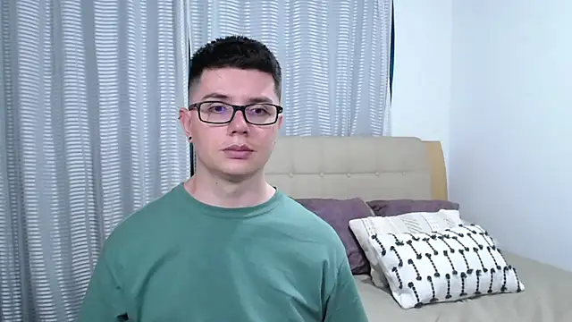 BlackFoXXX69 webcam