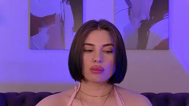 adrianatoress - AdrianaToress's free webcam - UK Sex Cams