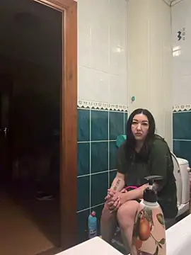Naughtbaby_2025 webcam