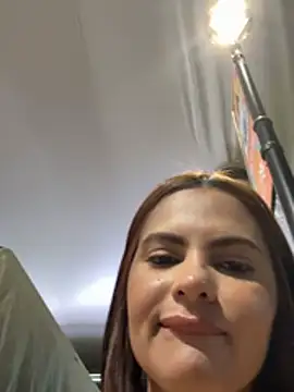 Irina_Velvett webcam