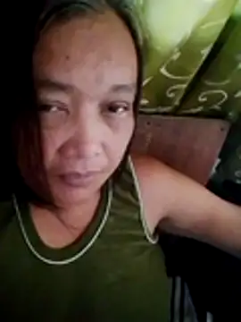 jeanyummytits webcam