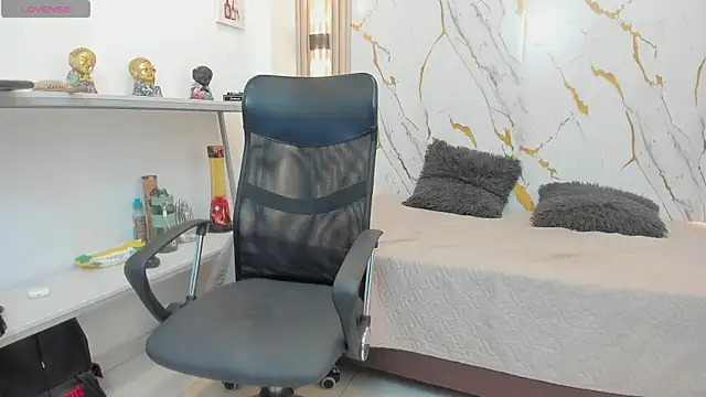 Zayn_Fox32 webcam