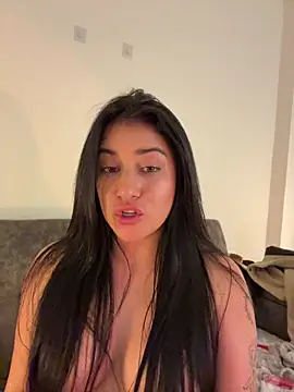 KallyMyller1 webcam