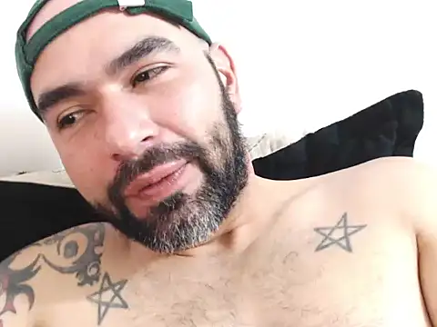 hairyandbigmann webcam