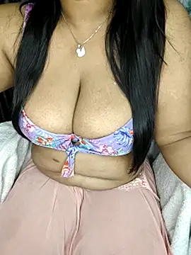 Curvy_Pooja webcam