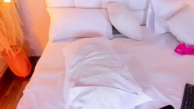 _BunnyNaugthy webcam