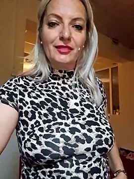LadyTouch webcam