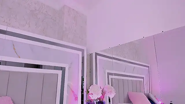 luciagray1 webcam