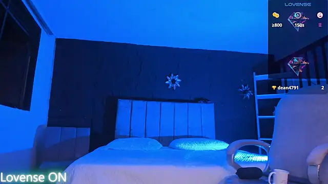 LiamDeep webcam