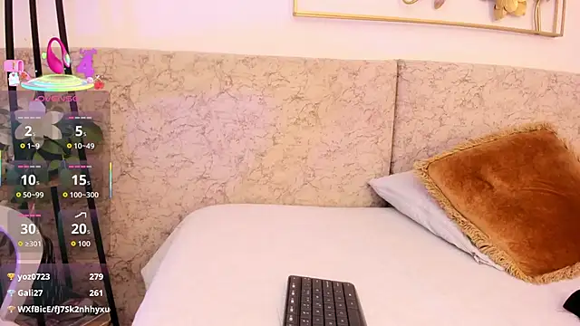_malak (Ask my age) - plug+twerking+oli in my ass