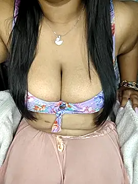 Curvy_Pooja webcam