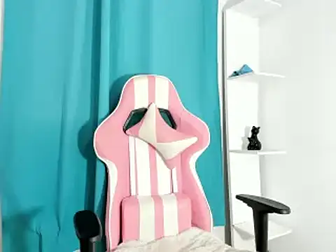 Black_shai01 webcam