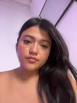 alisson_carolina73 webcam