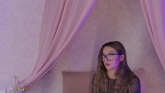 AmmyJones_ webcam