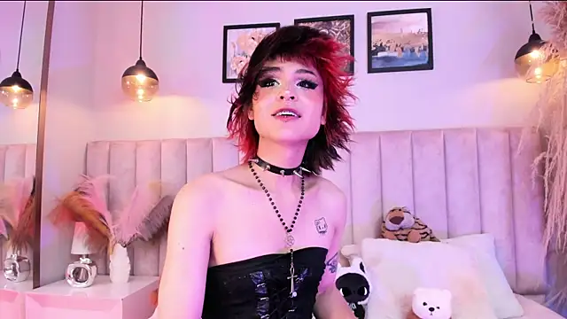 Lyausaphie - Trans webcam sex chat