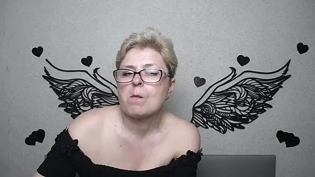 EmiliaGree webcam