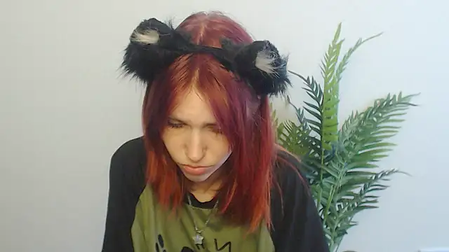 GuessMe___ webcam
