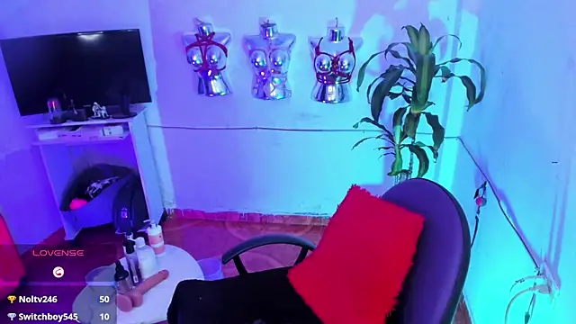 LucyStrike_ webcam