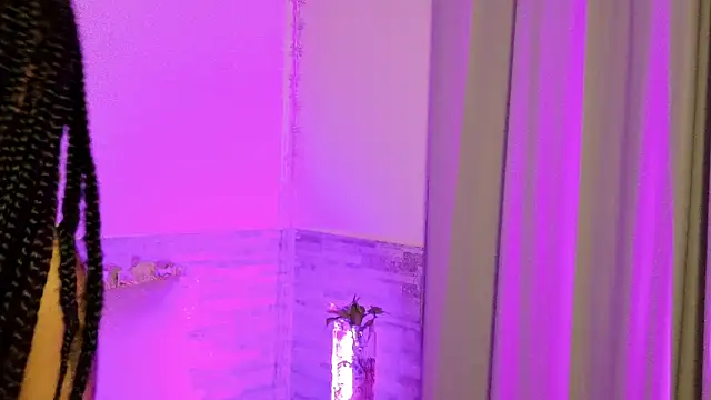 xbigpeach webcam