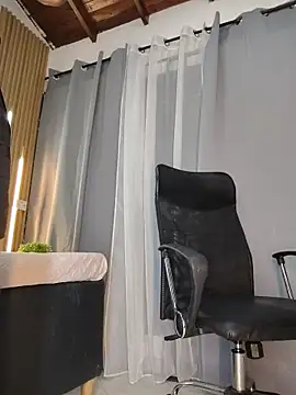 Oliver_bigblack_cock webcam
